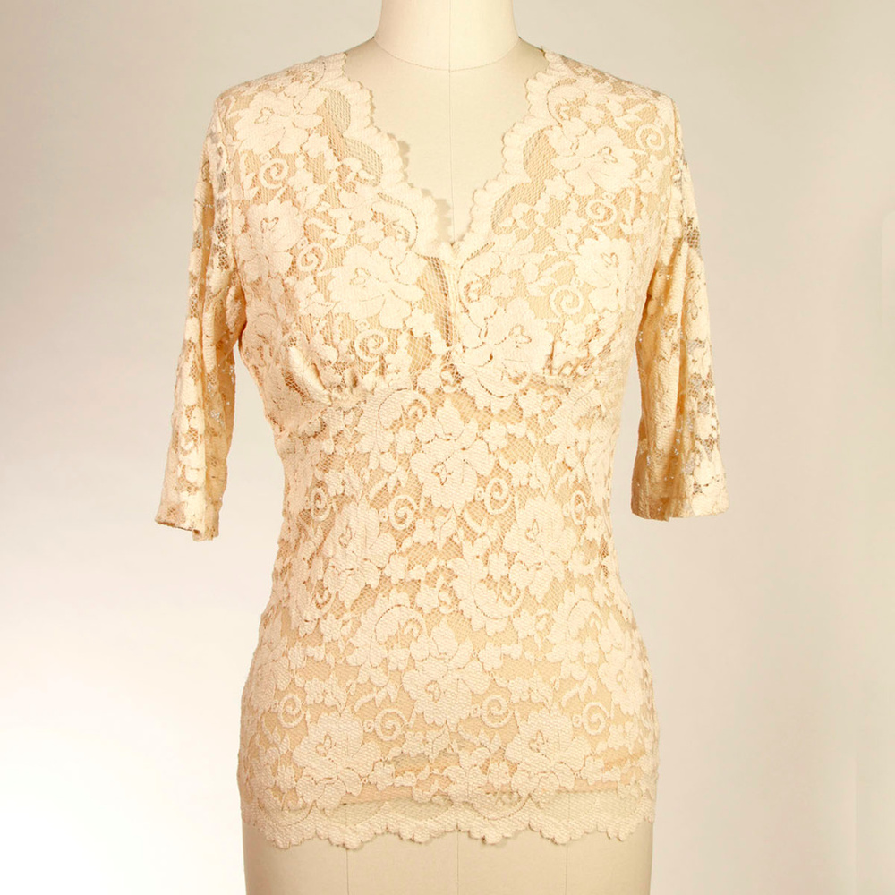 CABI Tan V-Neck Lined Lace 3/4 Sleeve Stretchy Top